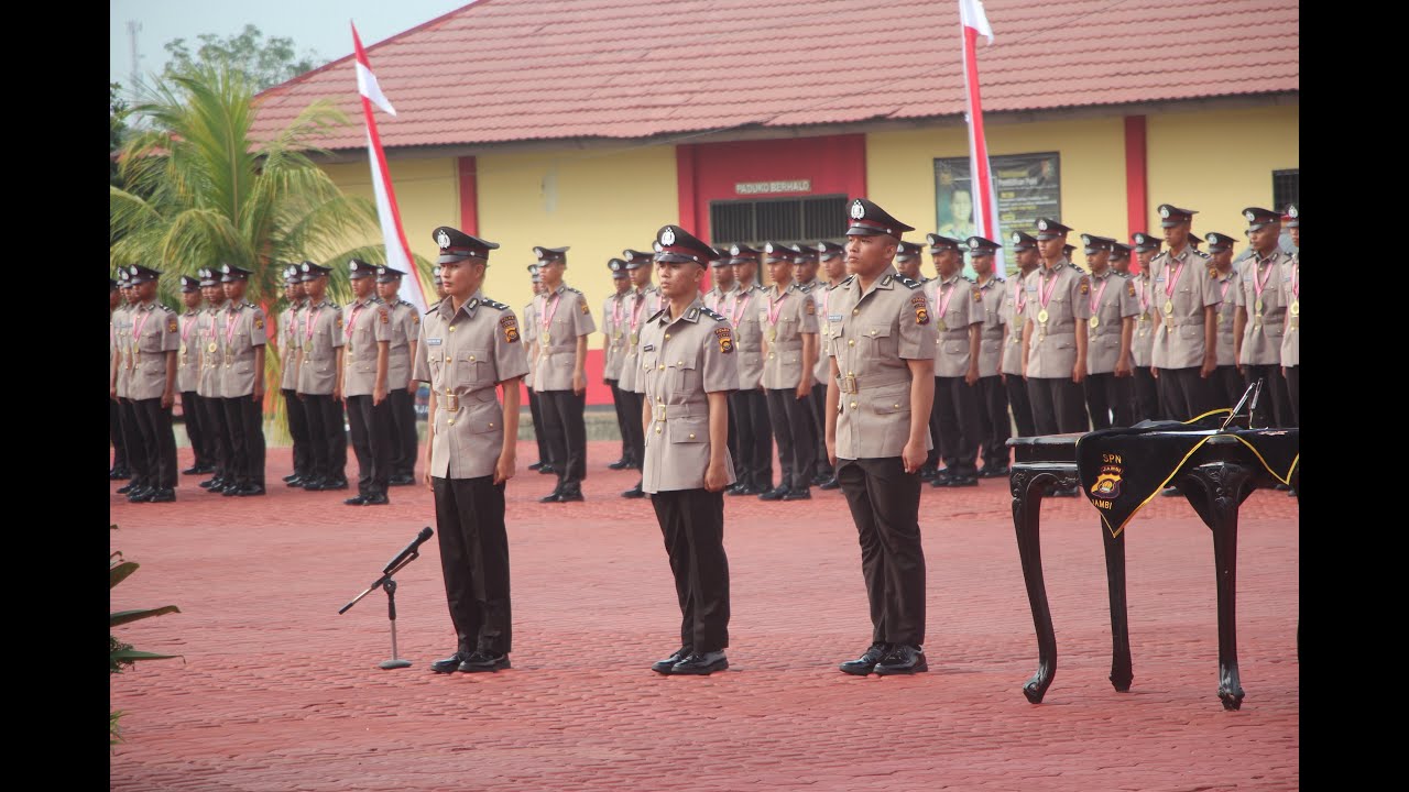 Pelantikan dan Pengambilan Sumpah Bintara Remaja SPN Polda Jambi Angkatan XXI Adibrata Riswa Wibawa