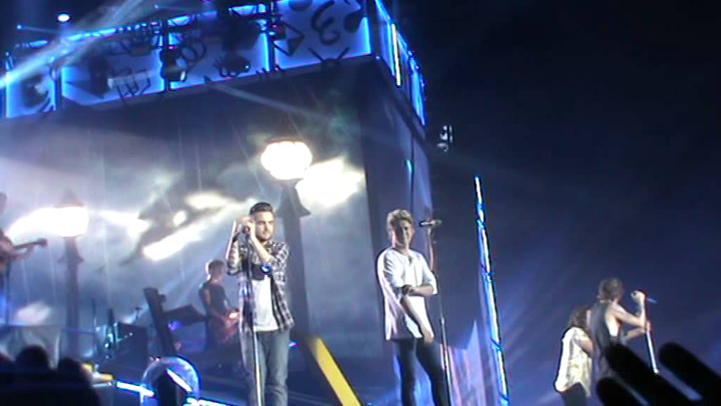 One Direction - You and I - On The Road Again Tour 2015 Cardiff 5th June