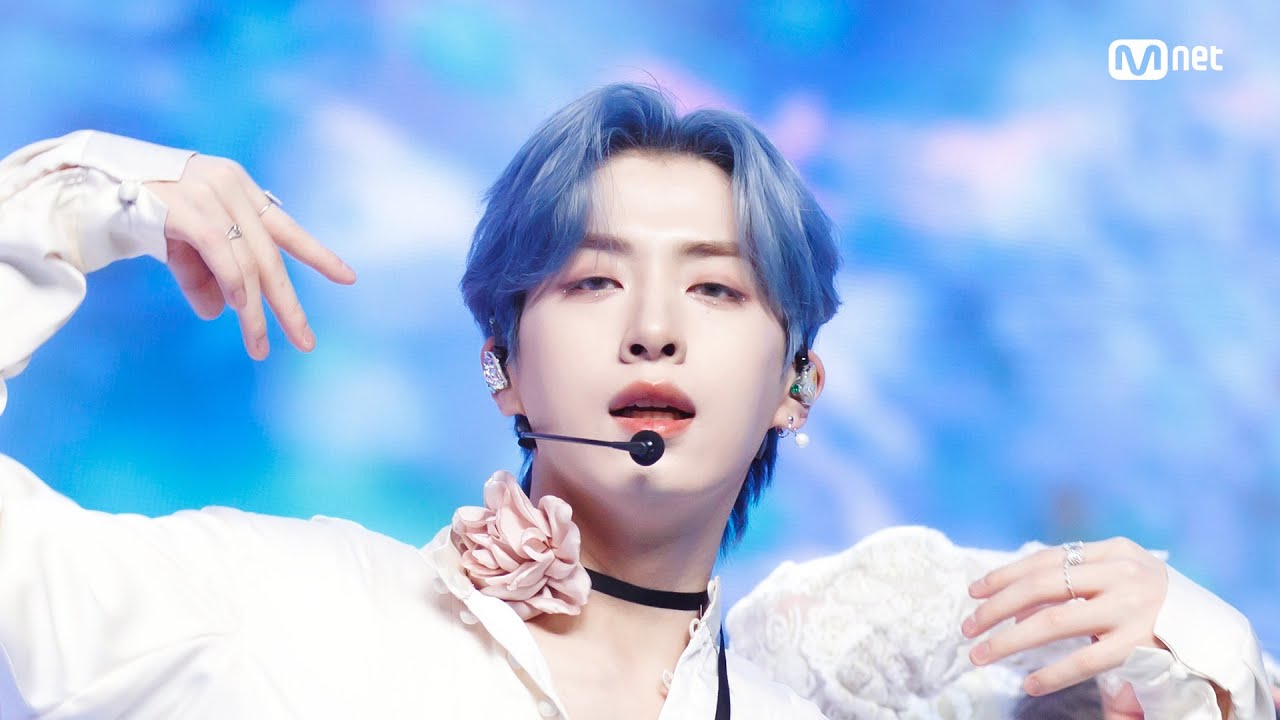 'COMEBACK' 원어스(ONEUS) - Baila Conmigo #엠카운트다운 EP.818 | Mnet 231012 방송