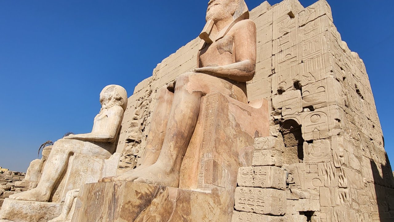  Luxor part 1 : Karnak tempel, banana island, Colossus Memnon 