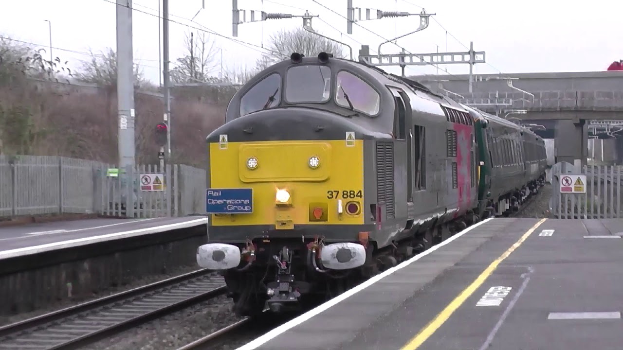 Trains on the GWML 20/12/17 (inc. 57306 and 37884)