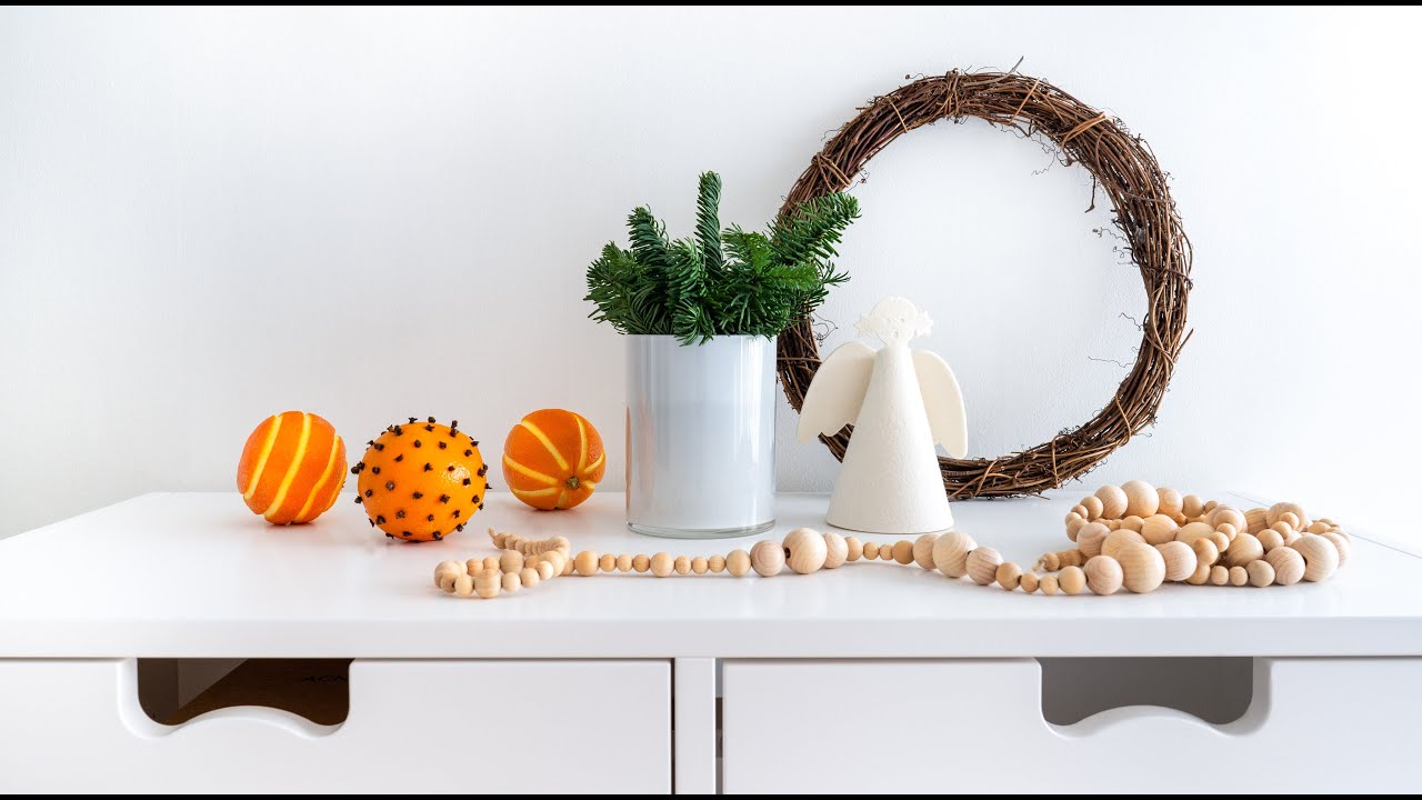 Minimalism | My Minimalist Christmas Decor | 2020