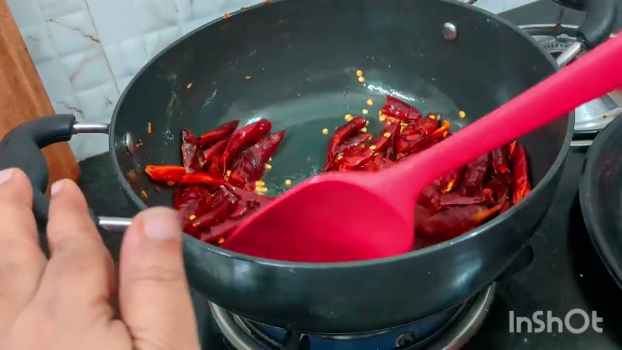Spicy  వెల్లుల్లి కారం quick&tasty గా 