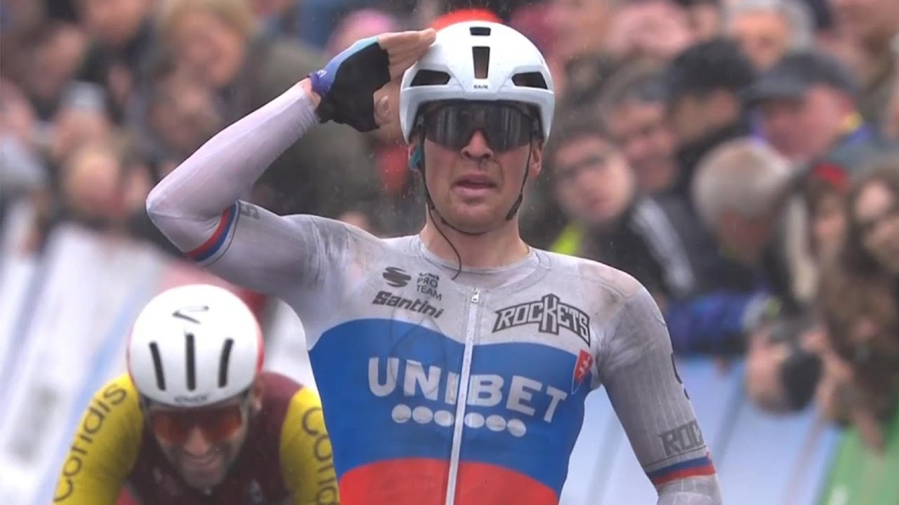 Cholet Agglo Tour 2025 - Le final et le dernier km du Cholet Agglo Tour, la victoire de Lukas Kubis