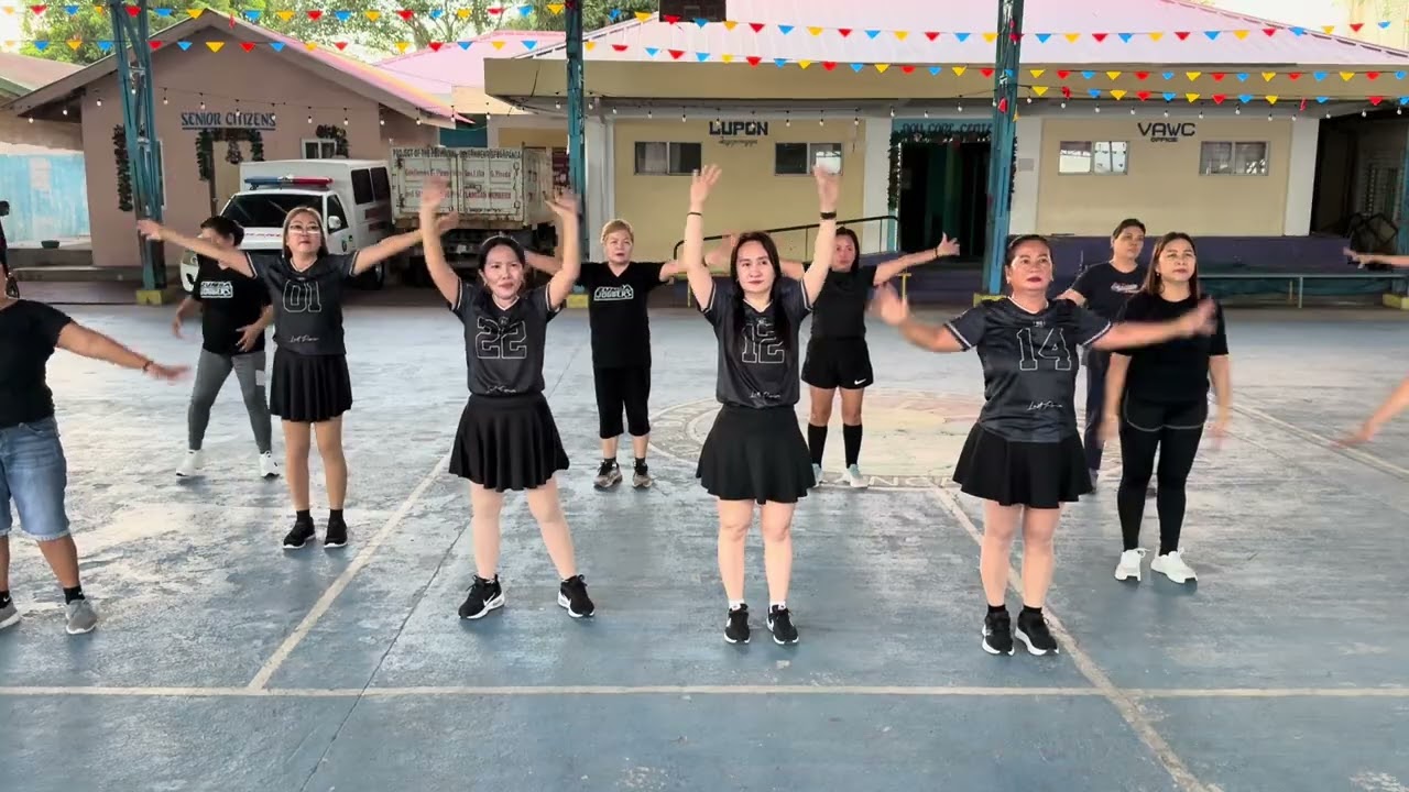 Friday Zumba Dance Workout 🖤 