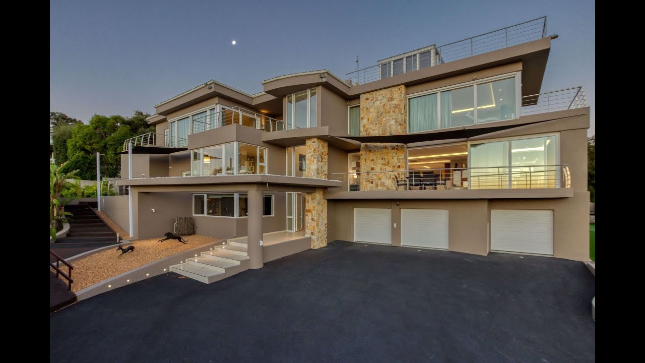 2 Homes for sale in Helderberg Estate, Somerset West | Pam Golding Properties