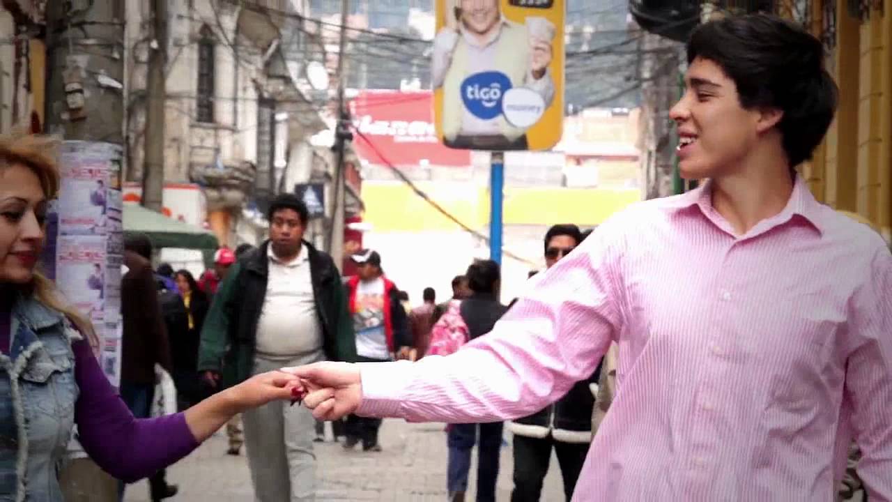 cierra los ojos Neyza con sabor