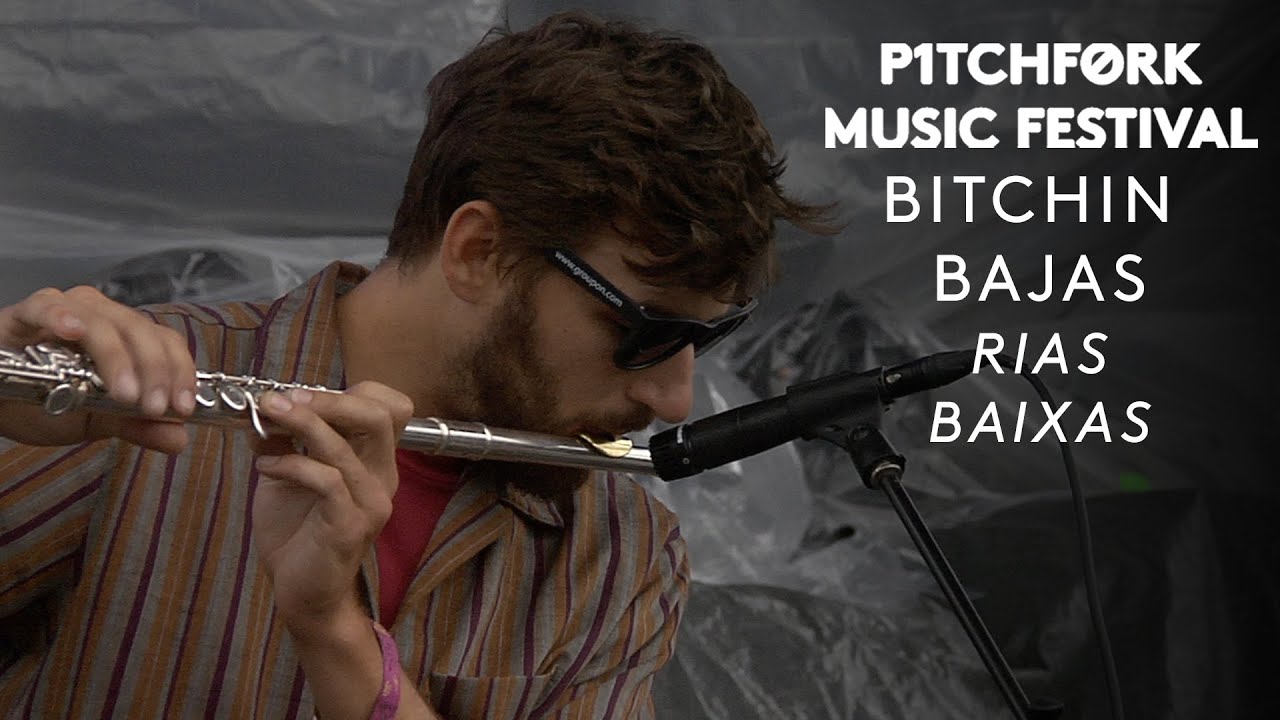 Bitchin Bajas perform 
