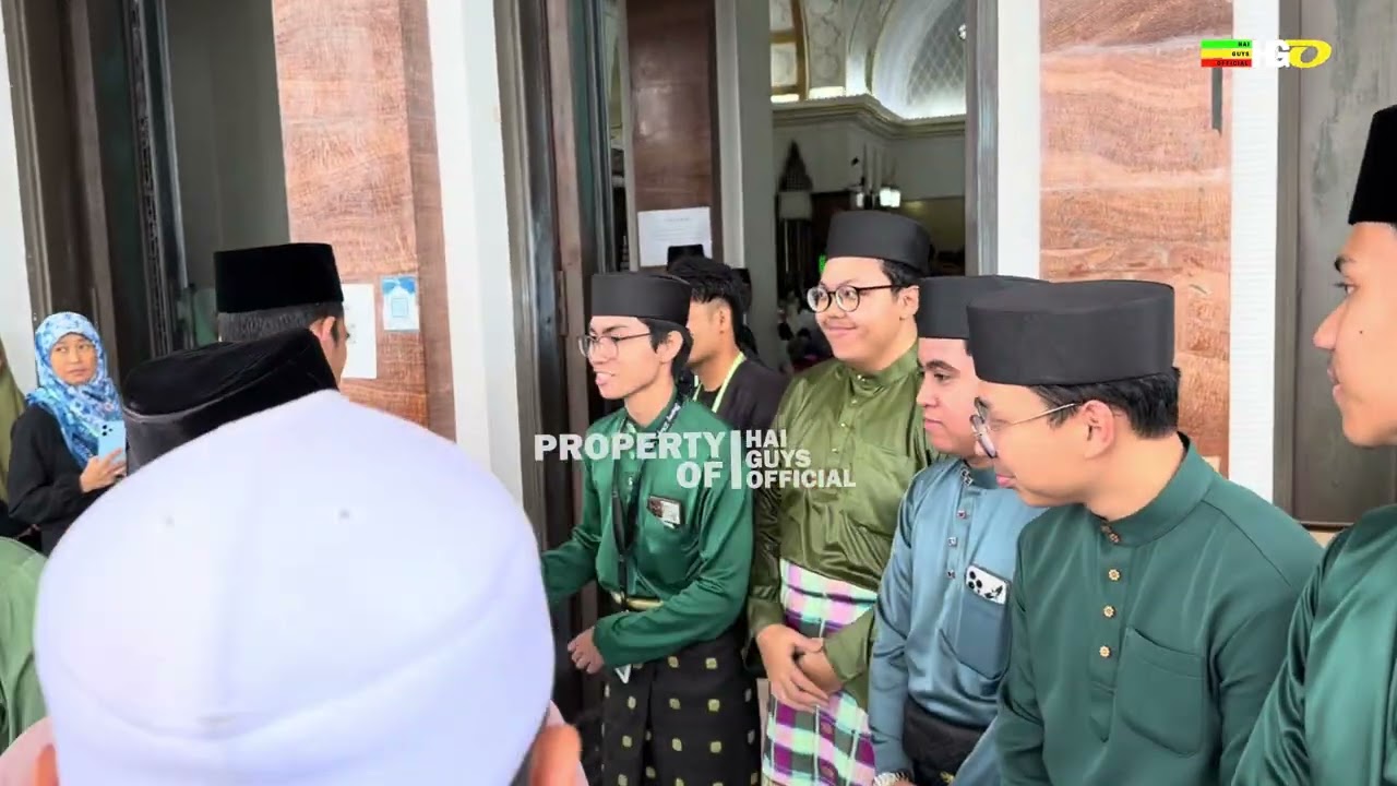 UAS Pilih ke Brunei | Para Ulama Diundang ke Istana