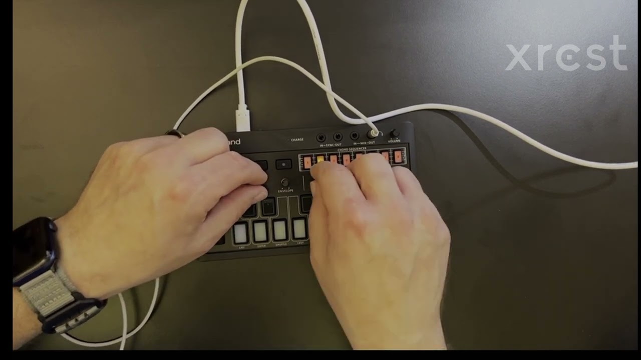 Roland J-6 Aira Chord Synthesizer. Unboxing and all presets playthrough. No Talking.