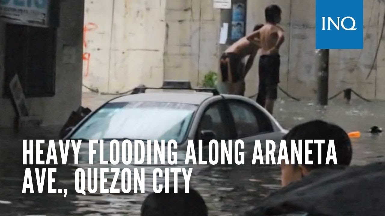Heavy flooding along Araneta Avenue in Quezon City