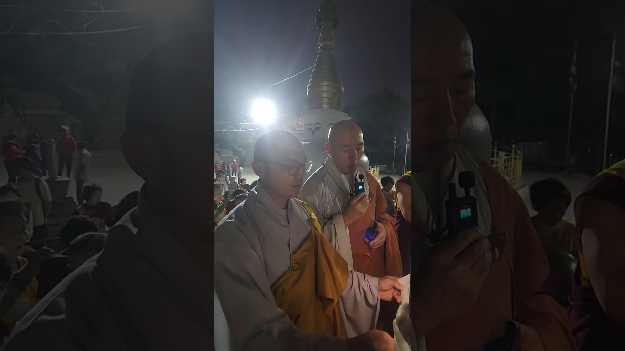 보리원 람림학당 혜능스님 - 네팔. 쉬얌부나트 사원에 있는 무착•세친보살 사리탑에서 원생게 합송 공양 올림.