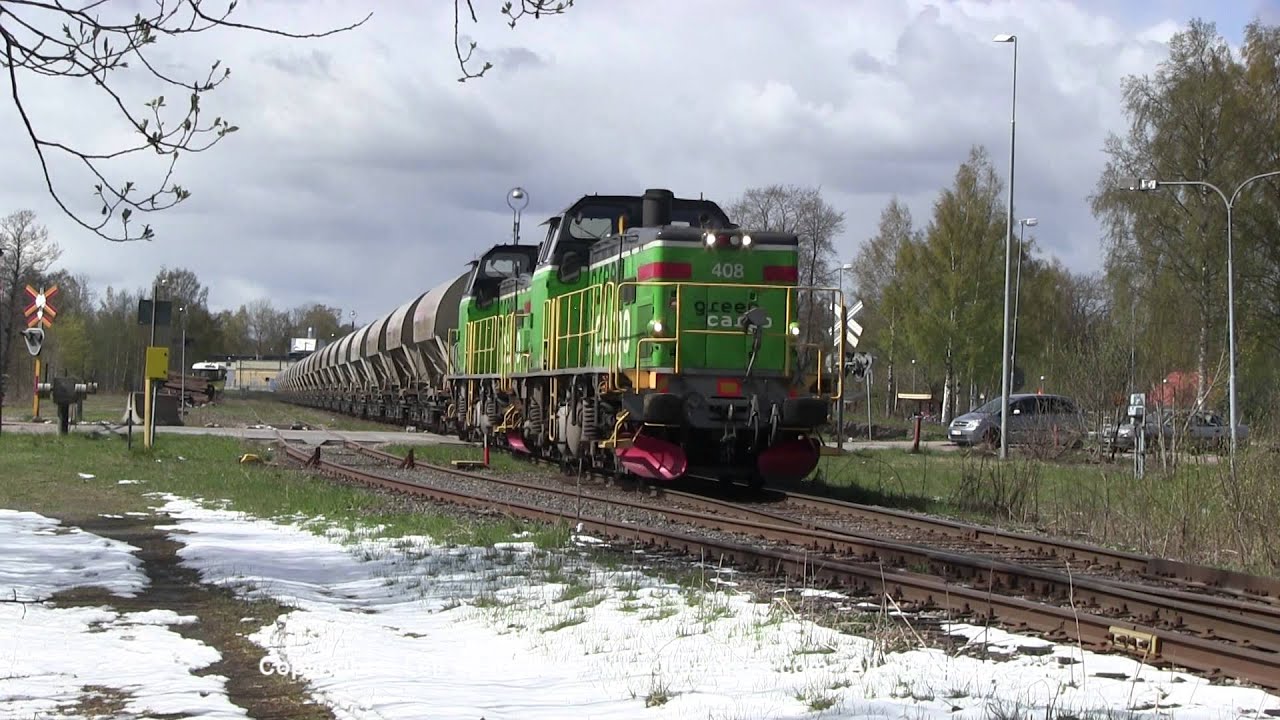 Green Cargo Td diesel engines with ore train in Gimo, Sweden