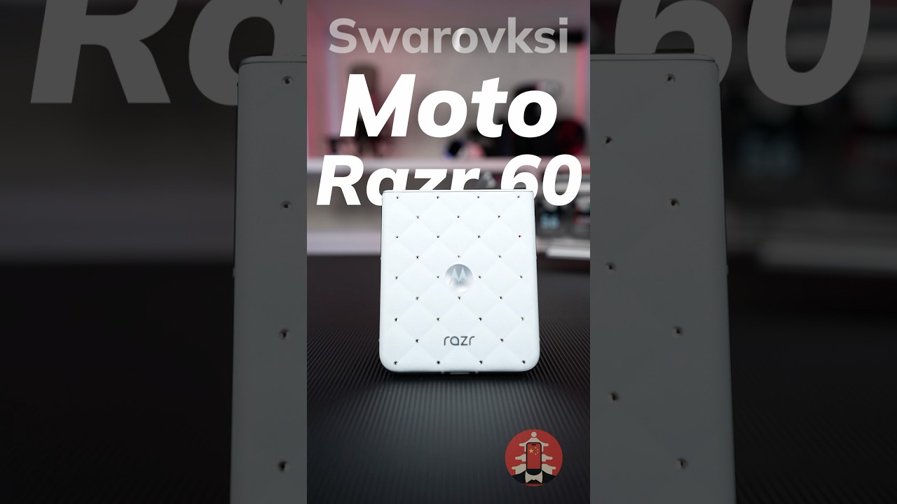 Moto Razr Swarovski Edition! Заказать этот и другие флагманы из Китая Тг-канал @pekinblizko