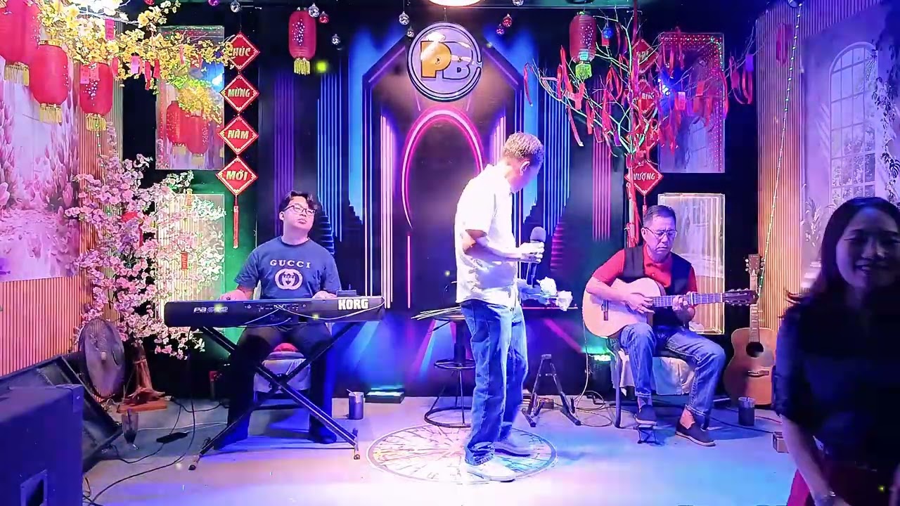 Ca Khúc: Vì Đó Là Em /Sáng Tác: Diệu Hương /Trình Bày: Lê Tài