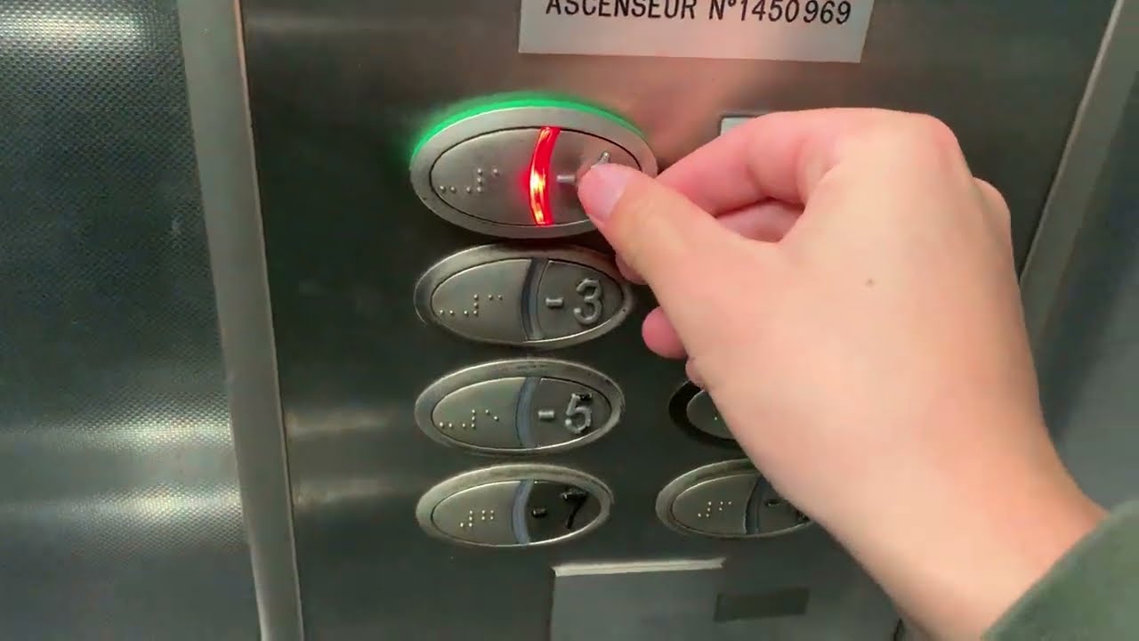 2x 2006 Orona Arca elevators @Parking LPA Fosse aux Ours, Lyon, France