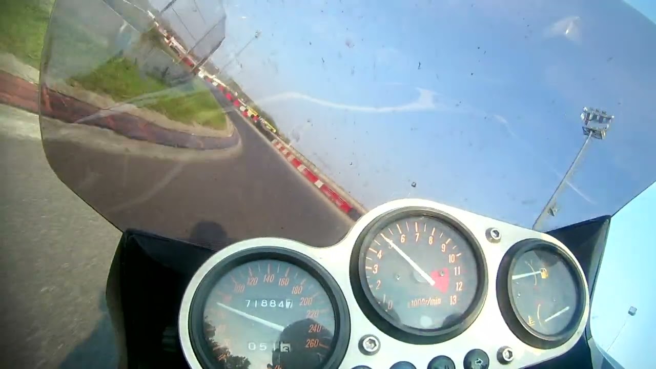 Kawasaki ZRX1200S on track (Castelletto di Branduzzo)