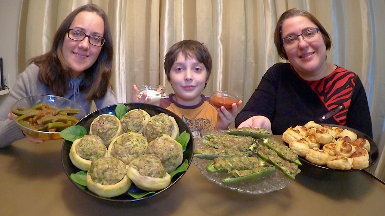 Stuffed Jalapenos, Stuffed Artichoke Hearts, Okra and And Pizza Rolls | Gay Family Mukbang (먹방)