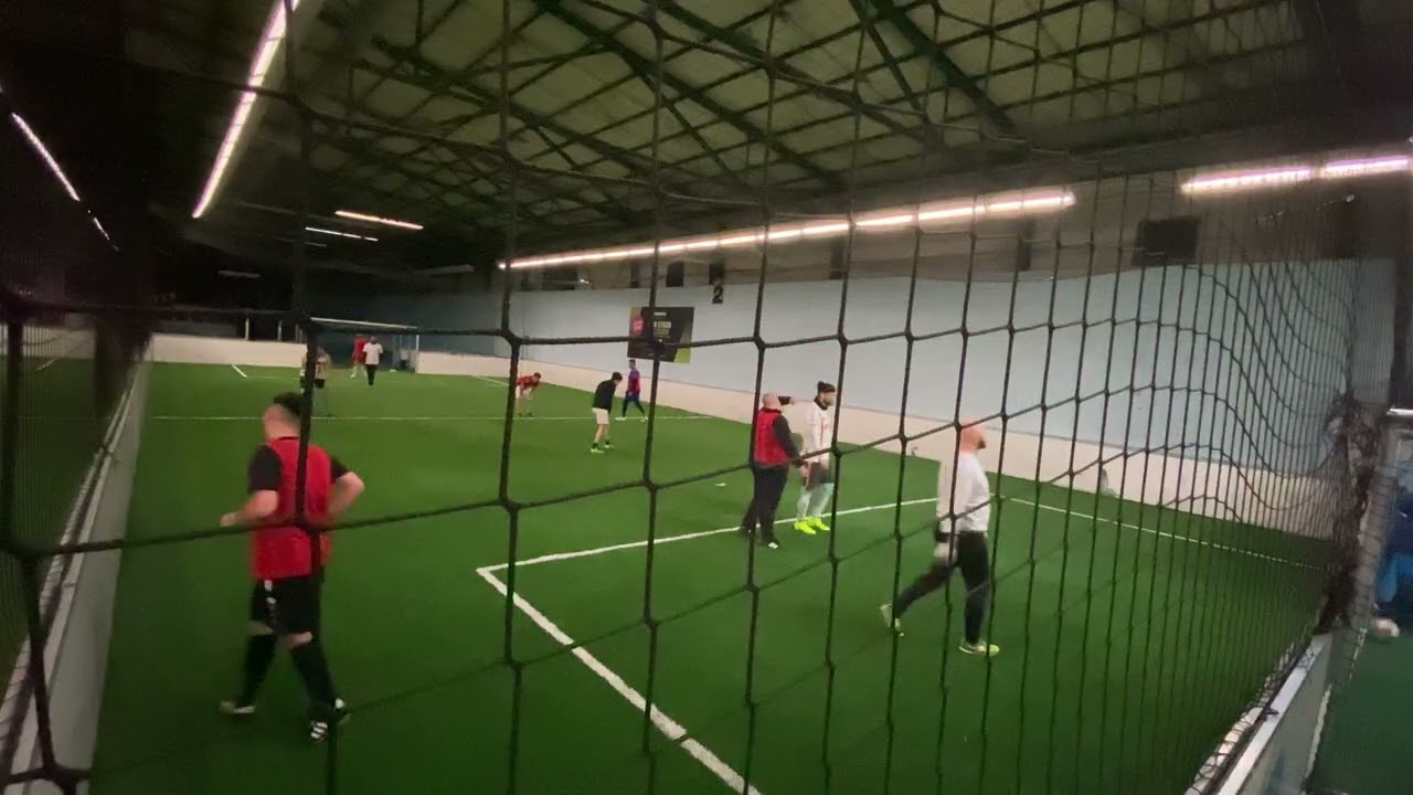 9. Spiel FİNALE weiß vs. Rot