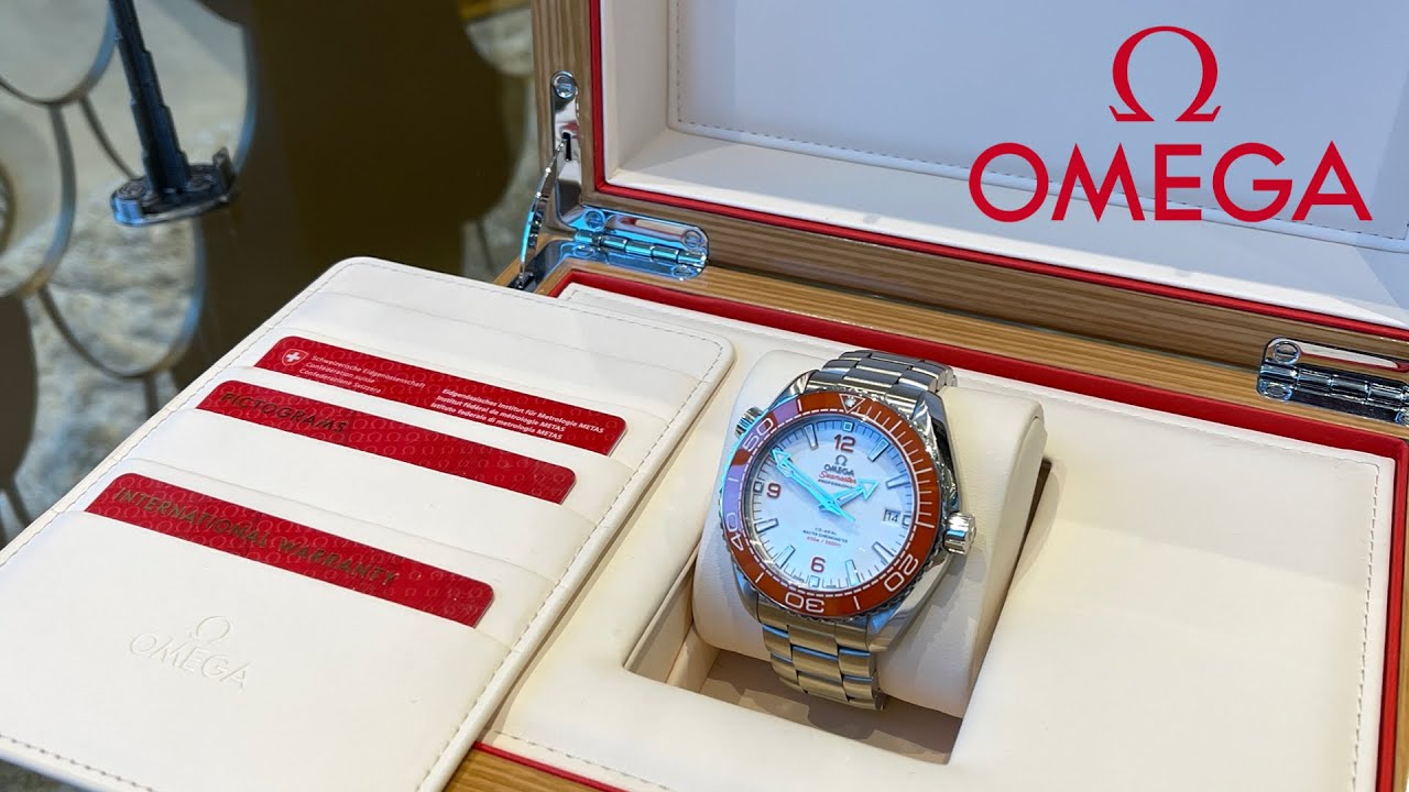 Распаковка и обзор 4K Omega Seamaster Planet Ocean 600M — освежающие часы для дайвинга в тяжелых ...