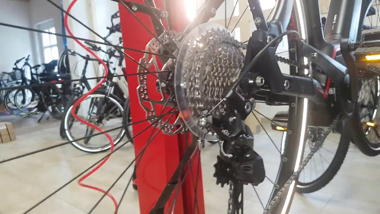 Hinterrad Demontage bei einem Pedelec oder auch E-Bike