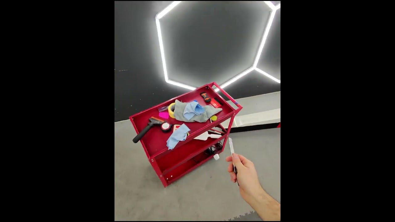 Cum se aplica folie pe geamuri! Audi A5  #Foliegeamuri #masini #afacere #pasiune #romani