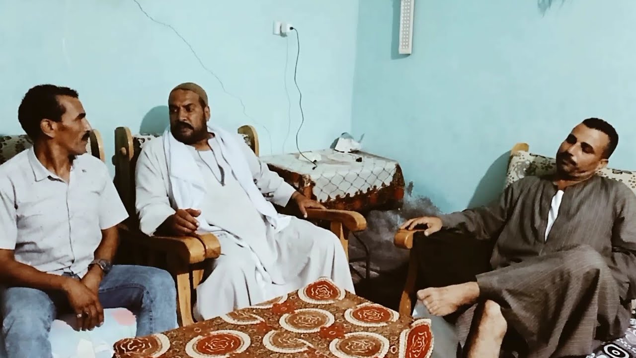 ابو العريس بوظ الخطوبة علشان أبو العروسة فقير ورخم 😂