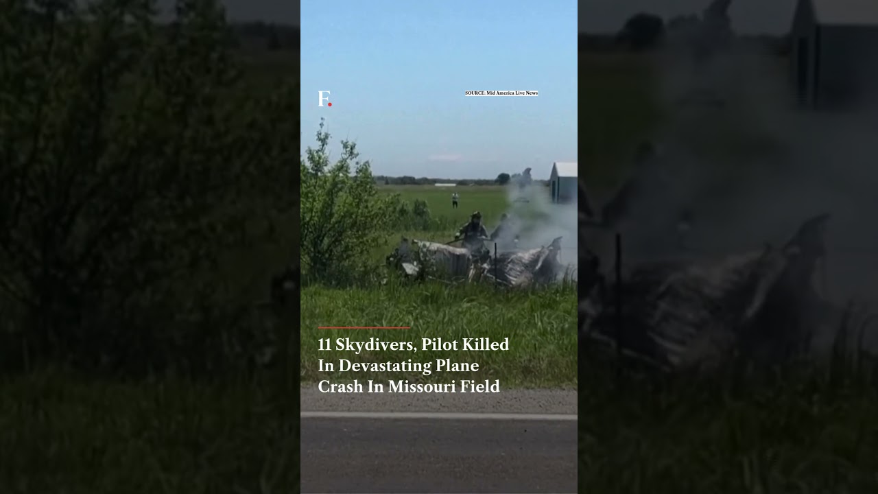 11 Skydivers, Pilot Killed In Devastating Plane Crash In Missouri Field | N18G