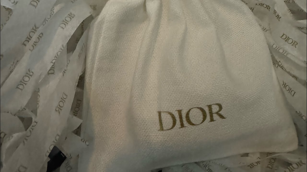 Unboxing Dior! Lovely gift! 💓