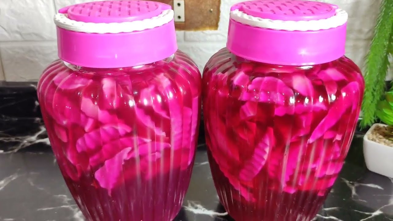 مخلل اللفت المقرمش طريقه تحضيره وازاي يقعد معاكي ٣ شهور 