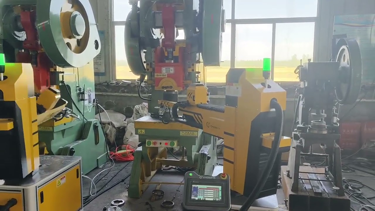 Precision Stamping with FUXIN 3kg Swing-Arm Manipulator