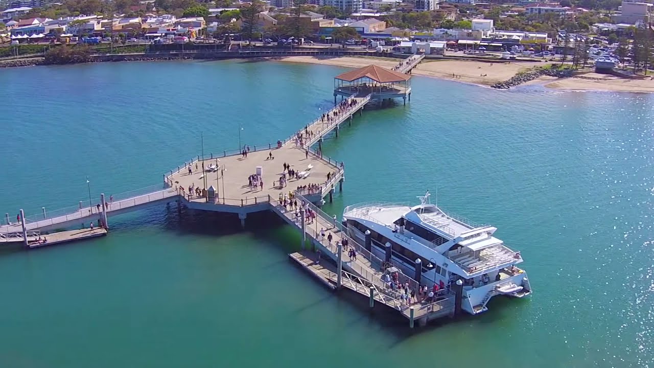 Redcliffe Jetty Pier flyover with DJI Phantom 2 Vision+
