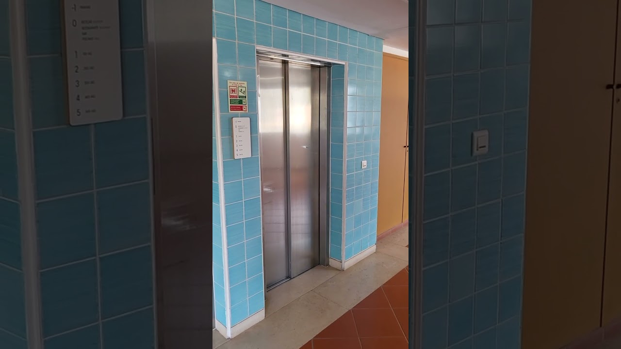 THE PATIO SUITE HOTEL ALBUFEIRA PORTUGAL JUNE 2023 HOLIBOBS REVIEW