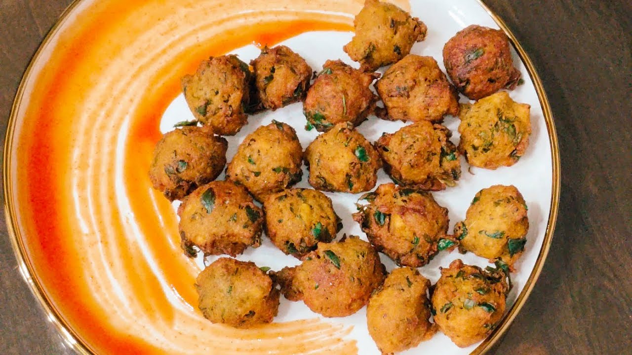 Gujarat Famous Methi na Gota 😋 | Crispy Outside Soft Inside | Authentic Gujarati Recipe