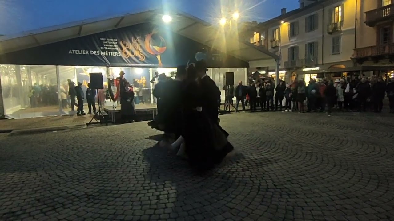 30/1/25 Ballo tipico ad Aosta per Sant' Orso