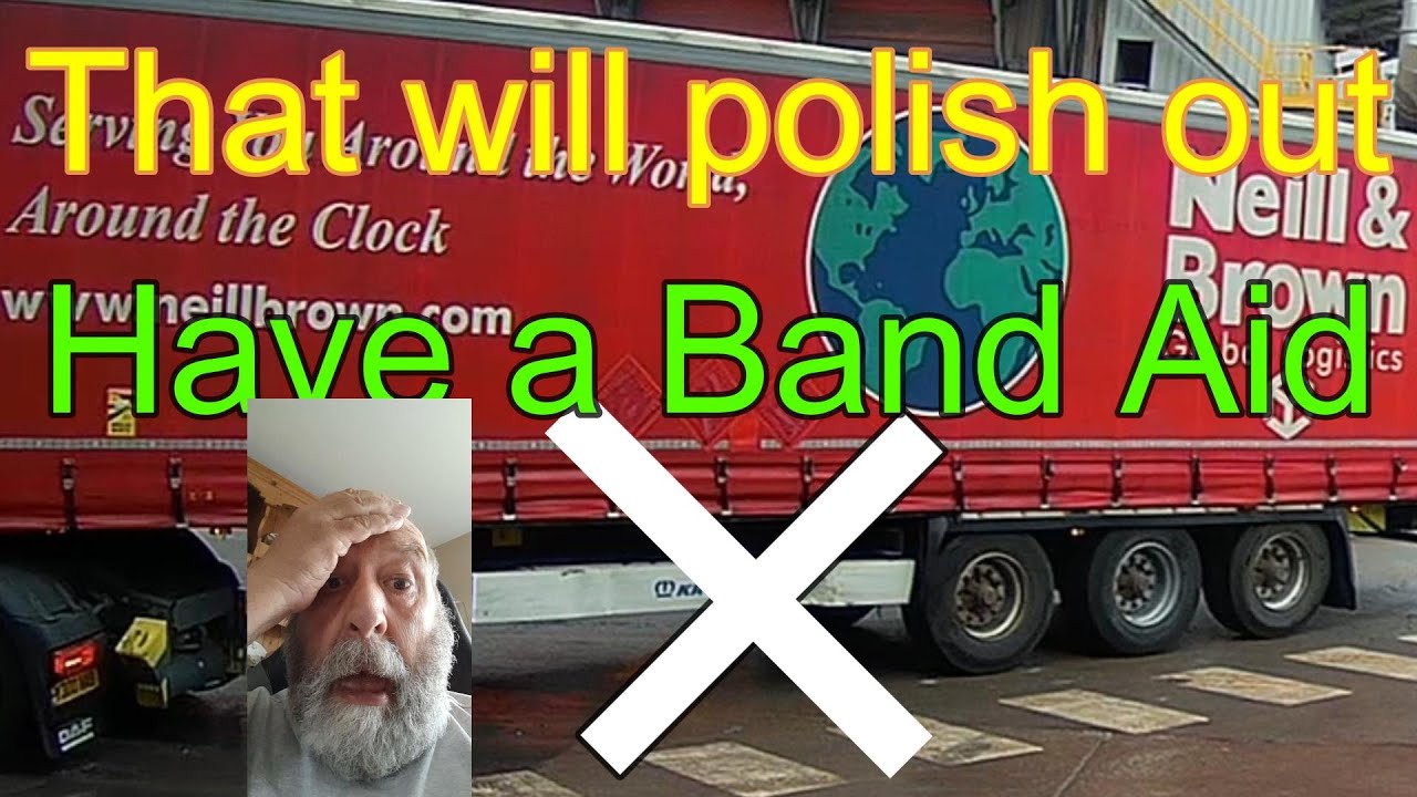 Barrier Basher. Neill and Brown Artic Doesn't Swing Wide Enough And Damages Side Guards. Ooops! 🤦‍♂️