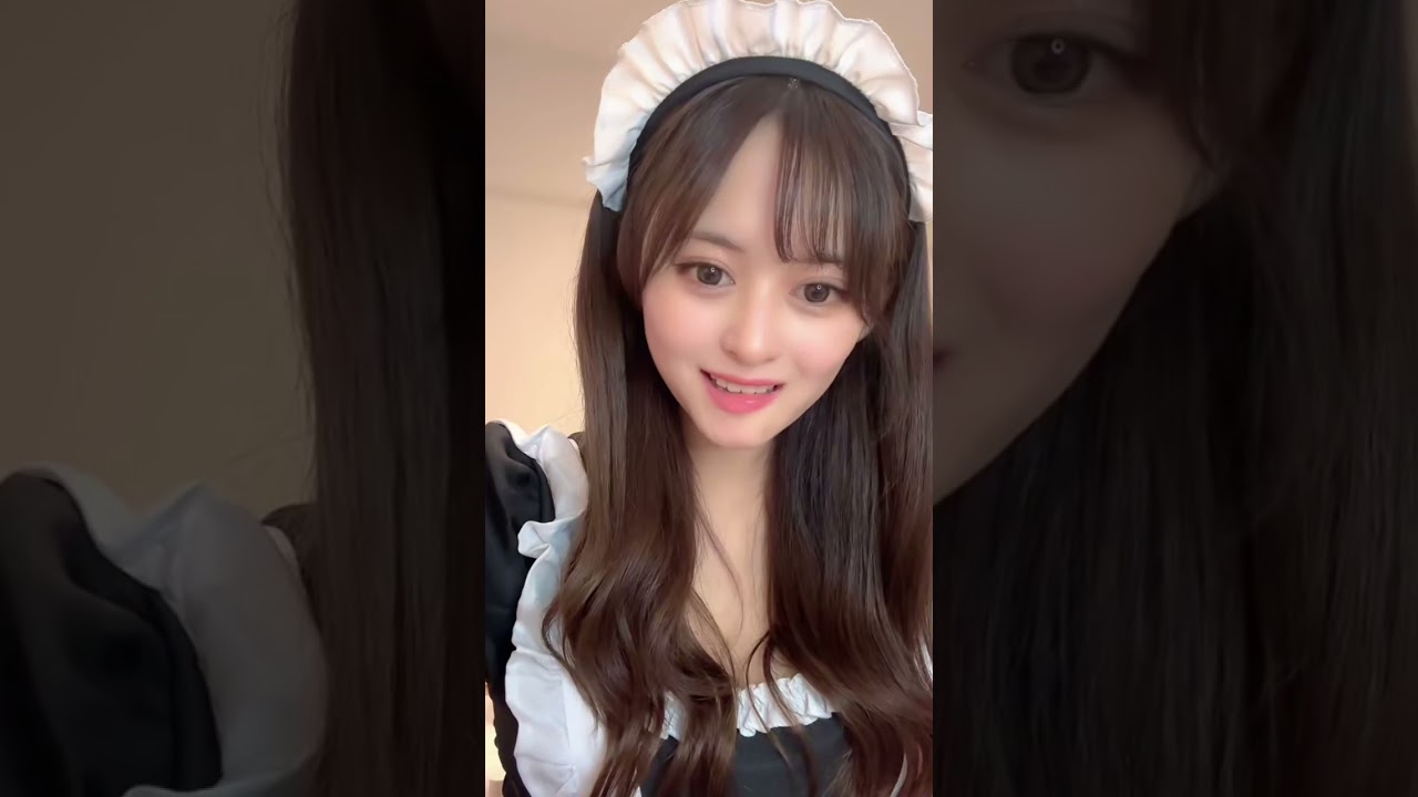 Beautifull Maid Cosplayer With Cute Voice 😍