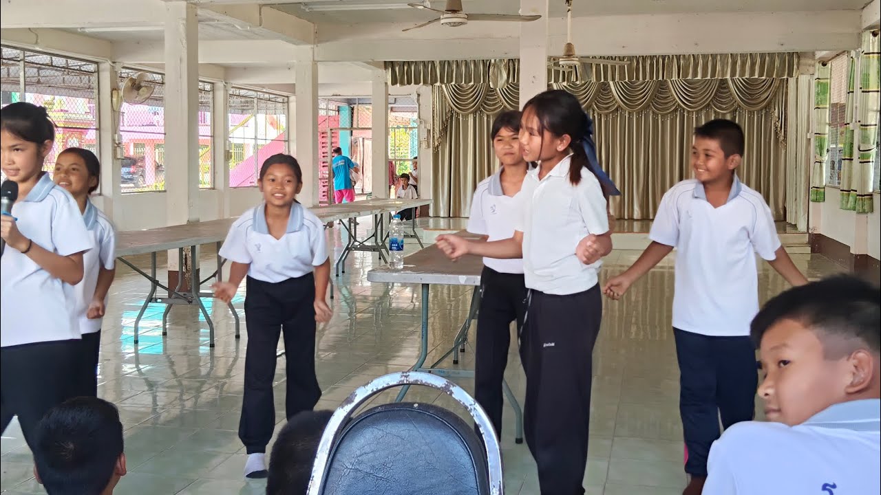 เด็กๆ ซ้อมการแสดงลูกเสือ น่ารักมาก