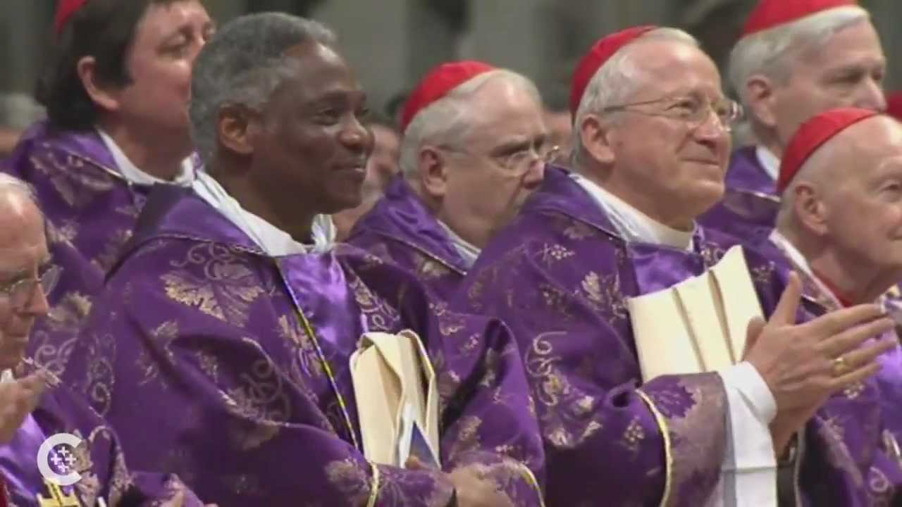 Long applause for Pope Benedict
