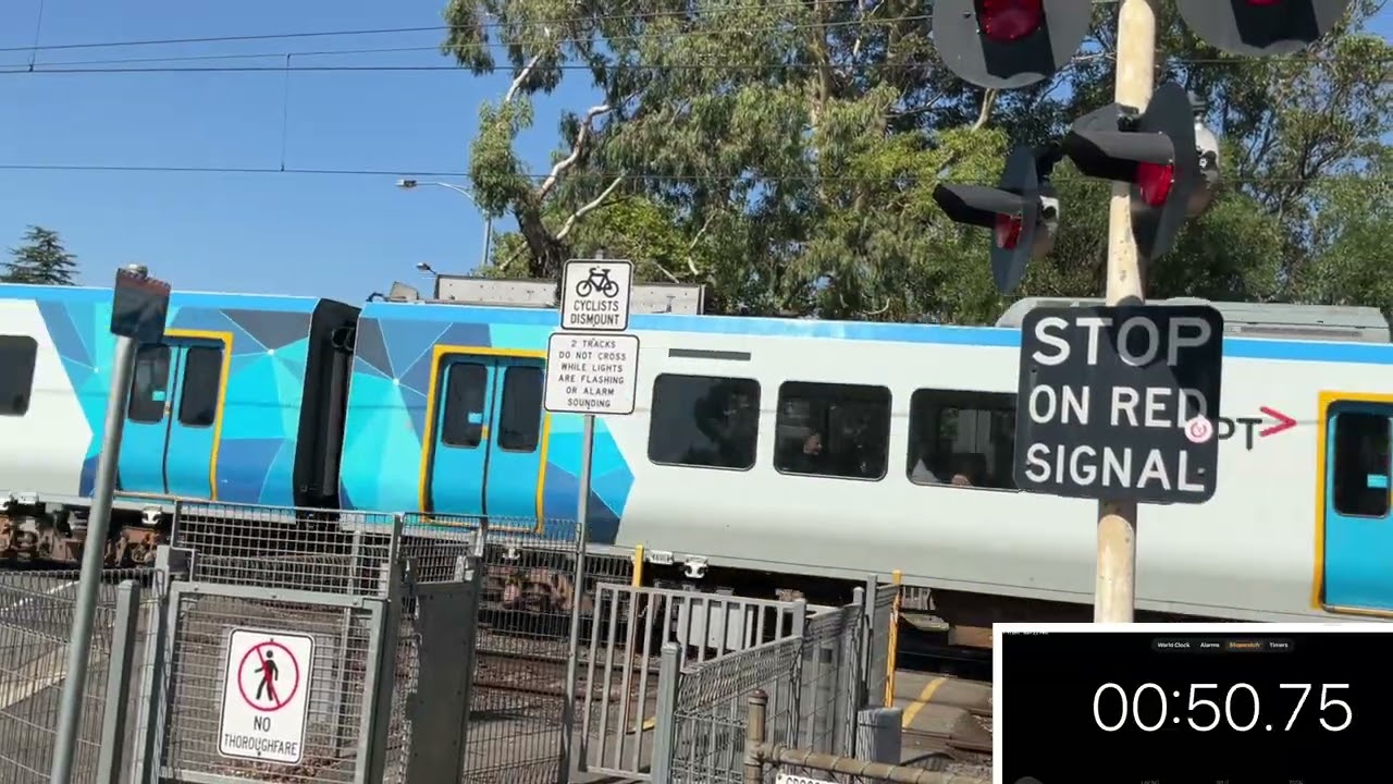 Level Crossings on the Glen Waverley Line