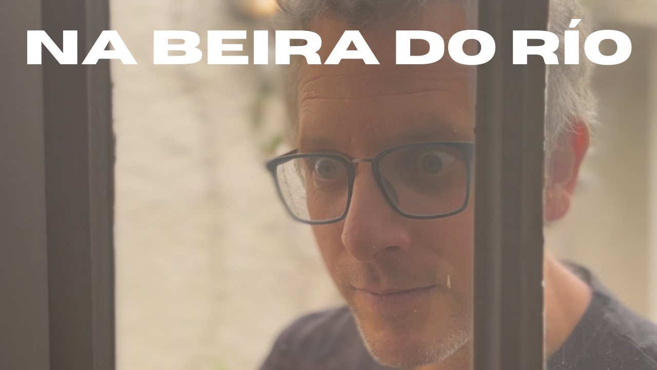M&Aacute;S QUERERES - Na beira do r&iacute;o (Patricia Robaina) - LYRIC VIDEO