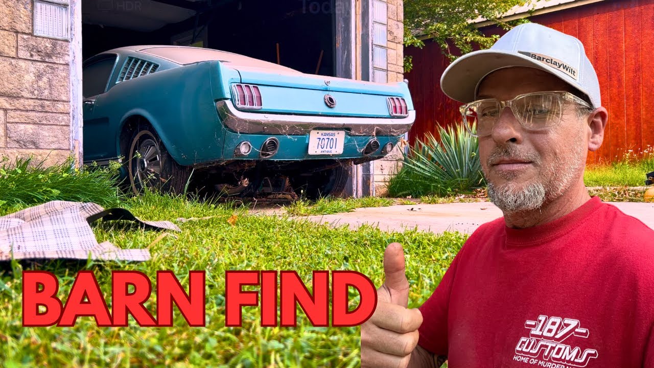 Barn find 1966 Mustang
