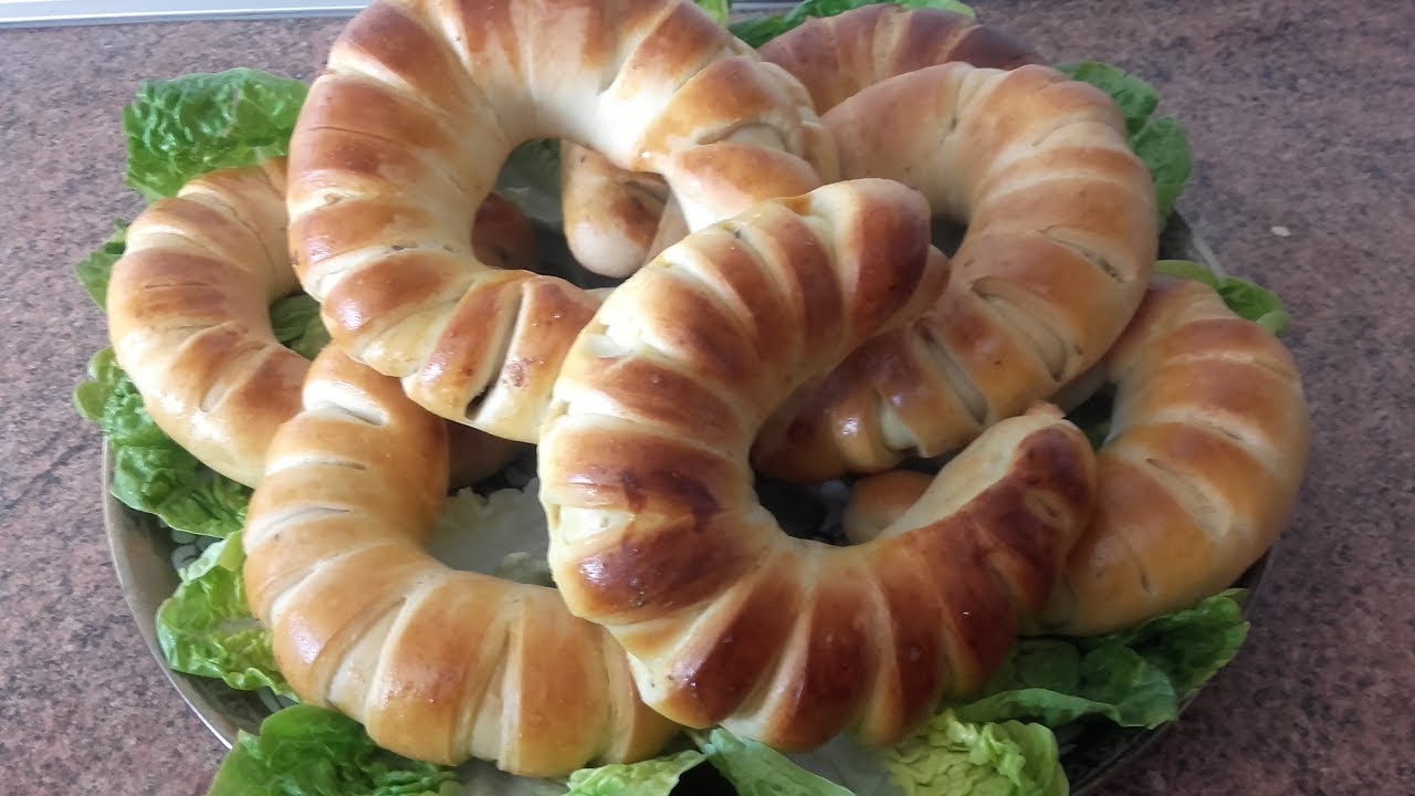 Brioche salado relleno  de forma media Luna *receta de Ramadán