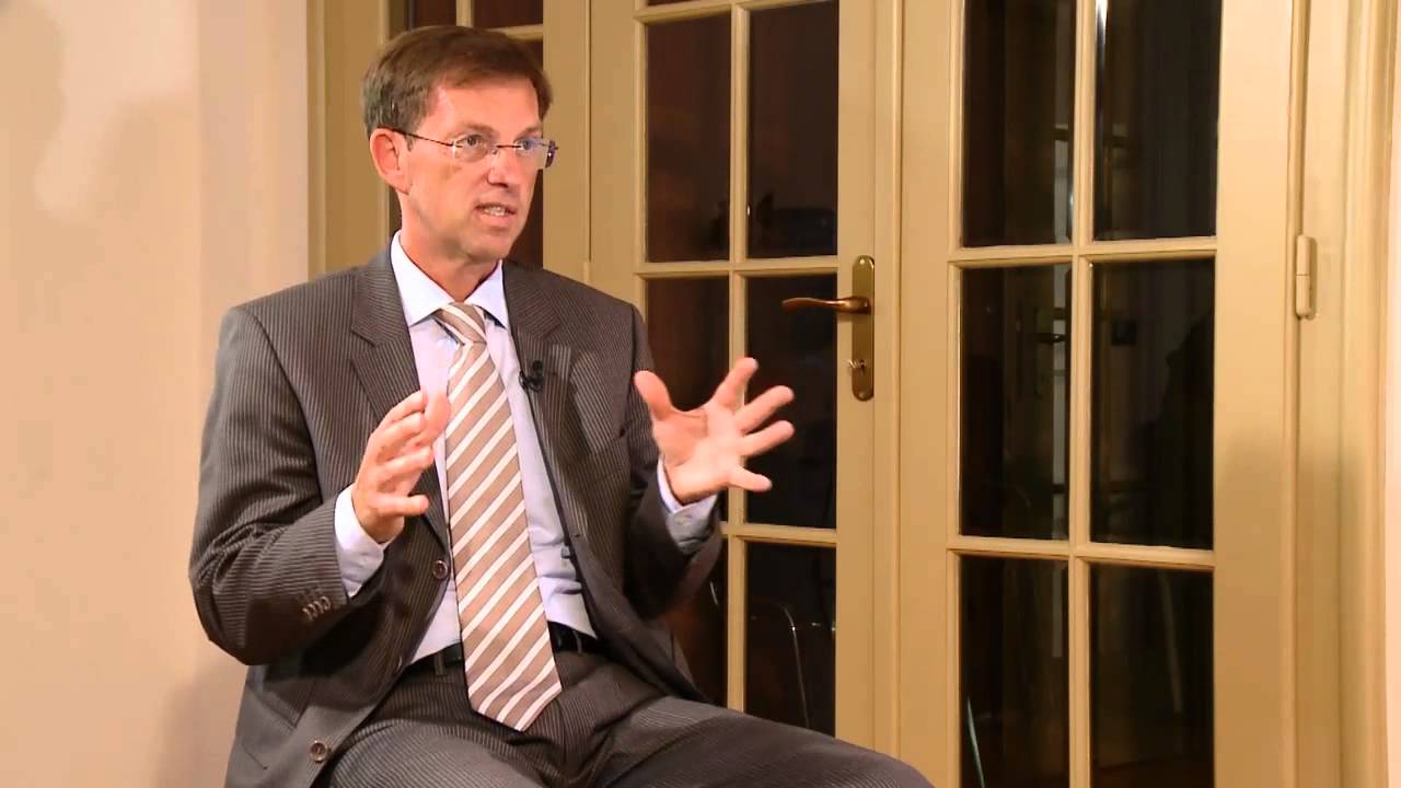 Ponedjeljak u 21:30 - Recite Al Jazeeri: Miro Cerar