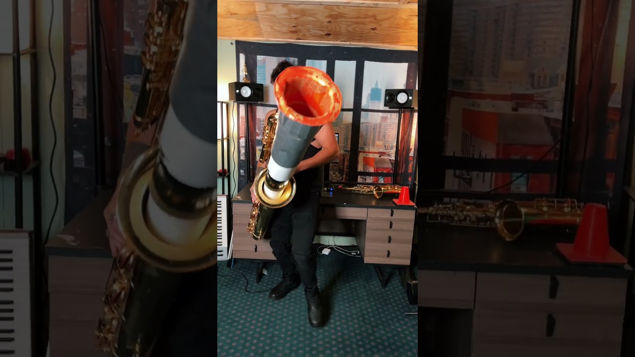 7 Nation Army 💪 BASS SAX VERSION WITH CONE #saxophone #bass #7nationarmy #saxo #beats #cool