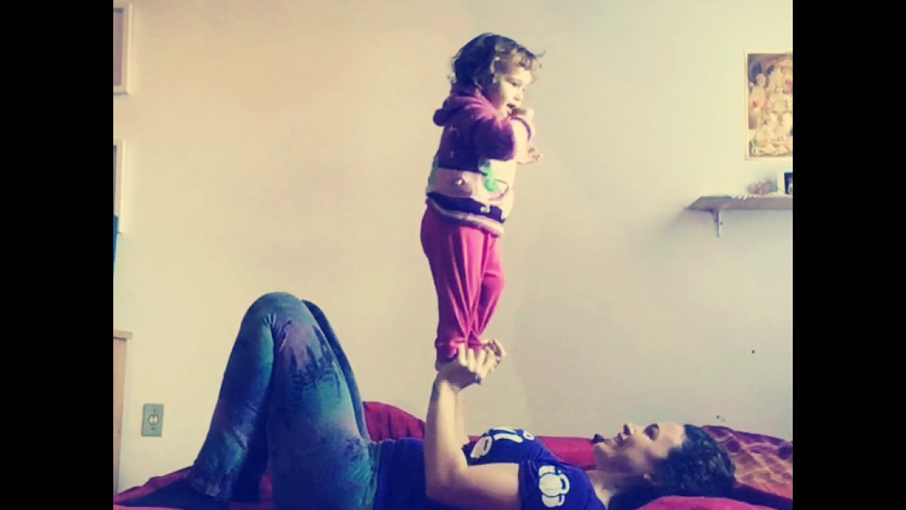 Baby AcroYoga
