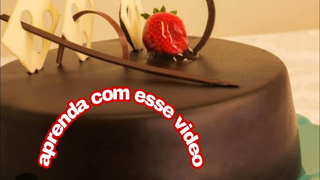 como fazer enfeites de chocolate para decorar bolos e tortas