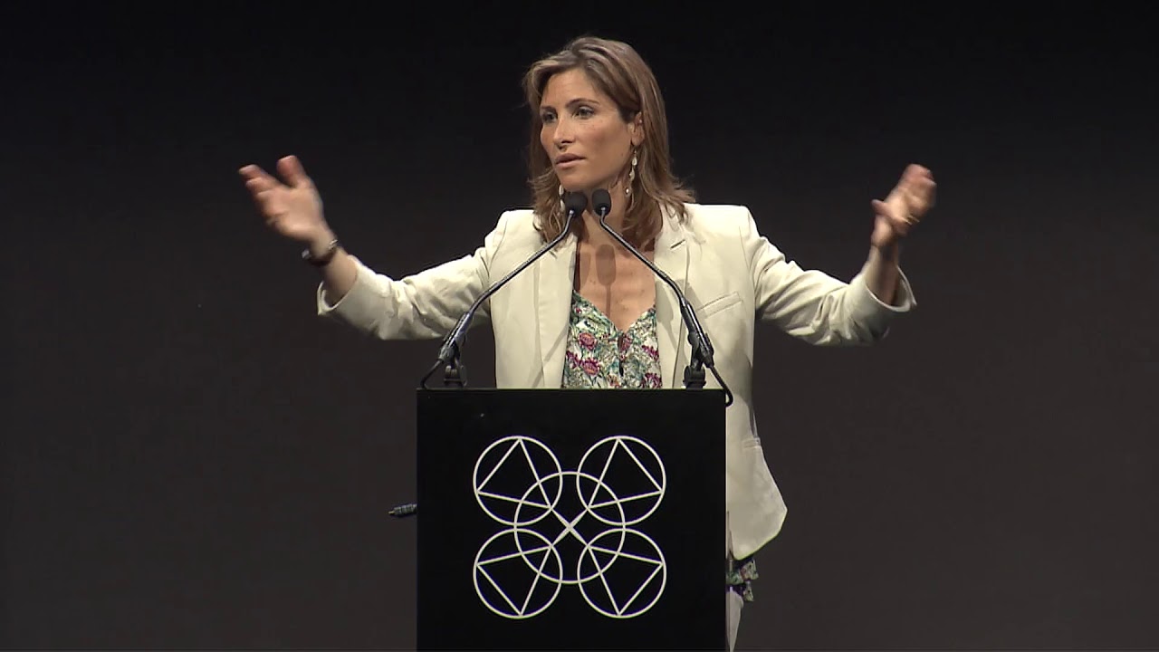 Absurdités en entreprise - Julia de Funès, à l'USI