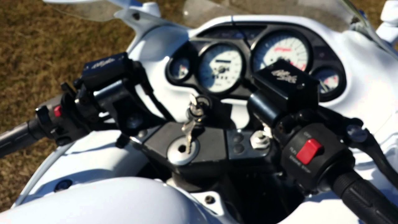 ZX11 1997 Kawasaki reborn. ...ZZR1100