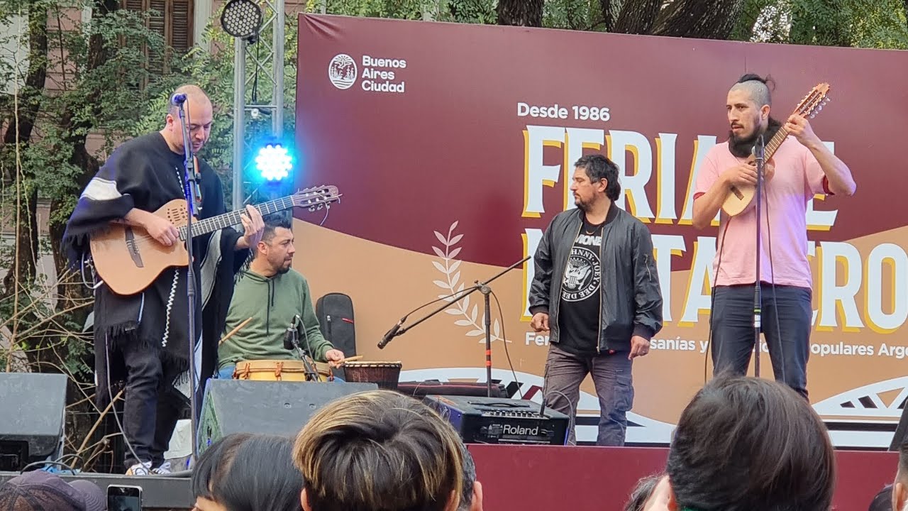 Bruno Arias -Jacha Mallku-Singani con Gani-Sol de los Andes (Feria de Mataderos, Bs As)